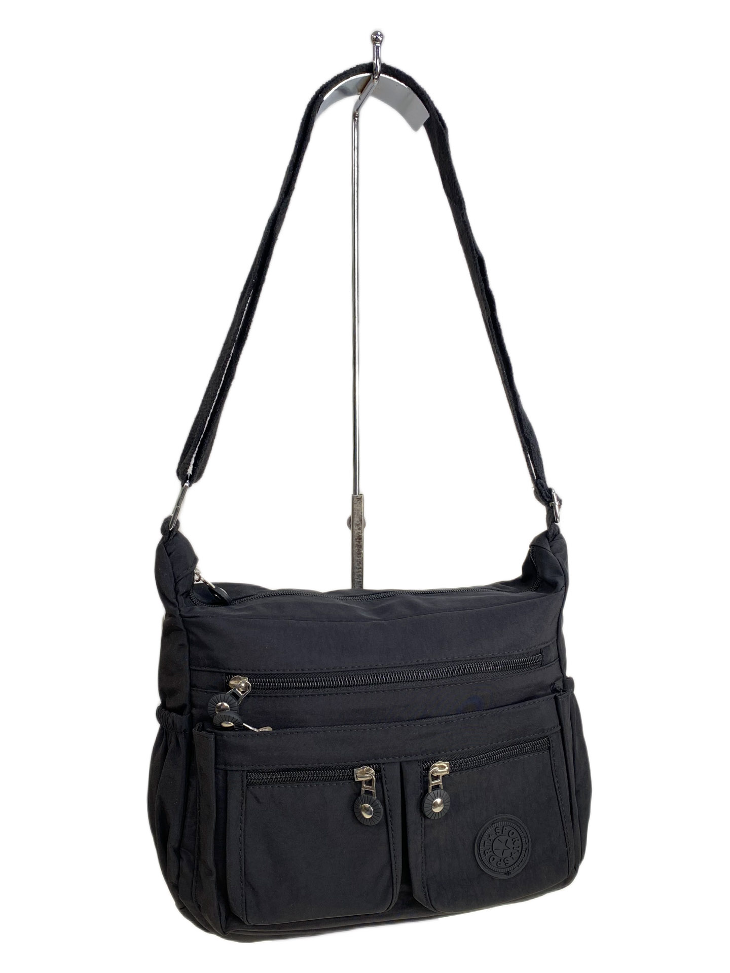 На фото 1 - Женская cумка из текстиля, цвет черный