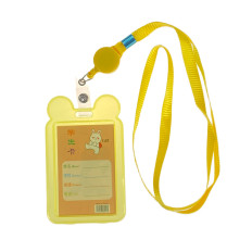 На фото 2 - Бейдж для пропуска с рулеткой и лентой, цвет желтый На фото 2 - Бейдж для пропуска с рулеткой и лентой, цвет желтый