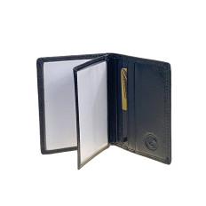 На фото 2 - Картхолдер из натуральной кожи для пластиковых карт, цвет черный На фото 2 - Картхолдер из натуральной кожи для пластиковых карт, цвет черный