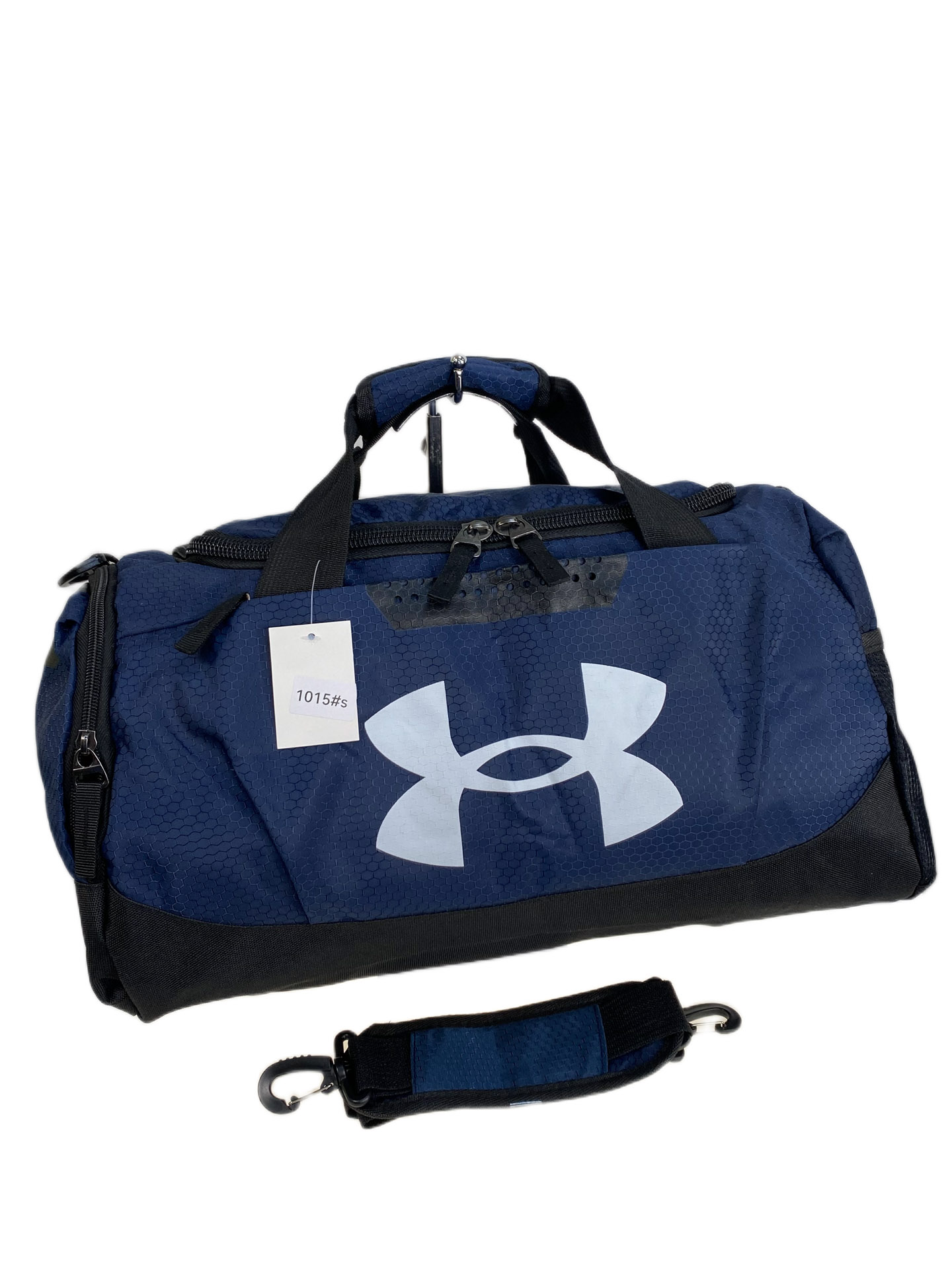 На фото 1 - Дорожная сумка из текстиля  с принтом, цвет синий