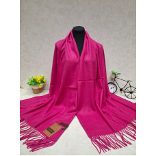 На фото 1 - Тёплый палантин, цвет розовый На фото 1 - Тёплый палантин, цвет розовый