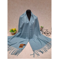 На фото 1 - Тёплый палантин, цвет бирюзовый На фото 1 - Тёплый палантин, цвет бирюзовый