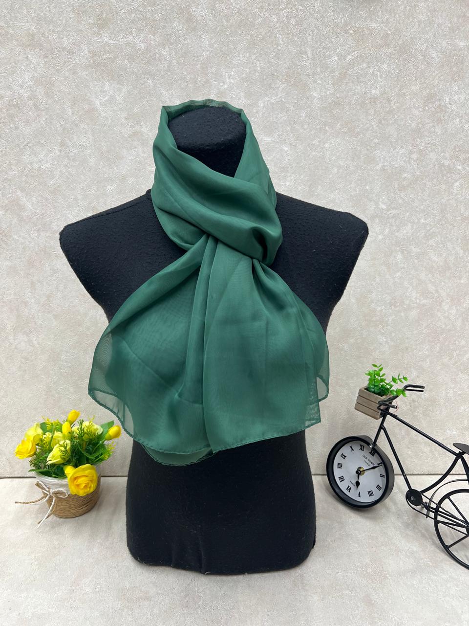 На фото 1 - Платок из шифона мультицвет