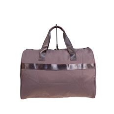 На фото 2 - Дорожная сумка из текстиля, цвет светло розовый