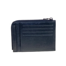 На фото 2 - Картхолдер из натуральной кожи для пластиковых карт, цвет черный На фото 2 - Картхолдер из натуральной кожи для пластиковых карт, цвет черный