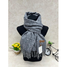 На фото 1 - Мягкий палантин из кашемира мультицвет