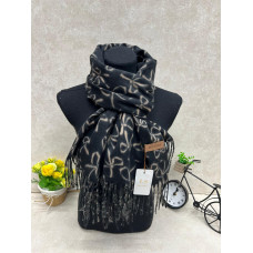 На фото 1 - Мягкий палантин из кашемира мультицвет На фото 1 - Мягкий палантин из кашемира мультицвет