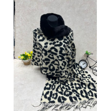 На фото 1 - Мягкий палантин из кашемира с норковым воротником мультицвет