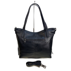 На фото 2 - Женская сумка из натуральной кожи, цвет черный На фото 2 - Женская сумка из натуральной кожи, цвет черный