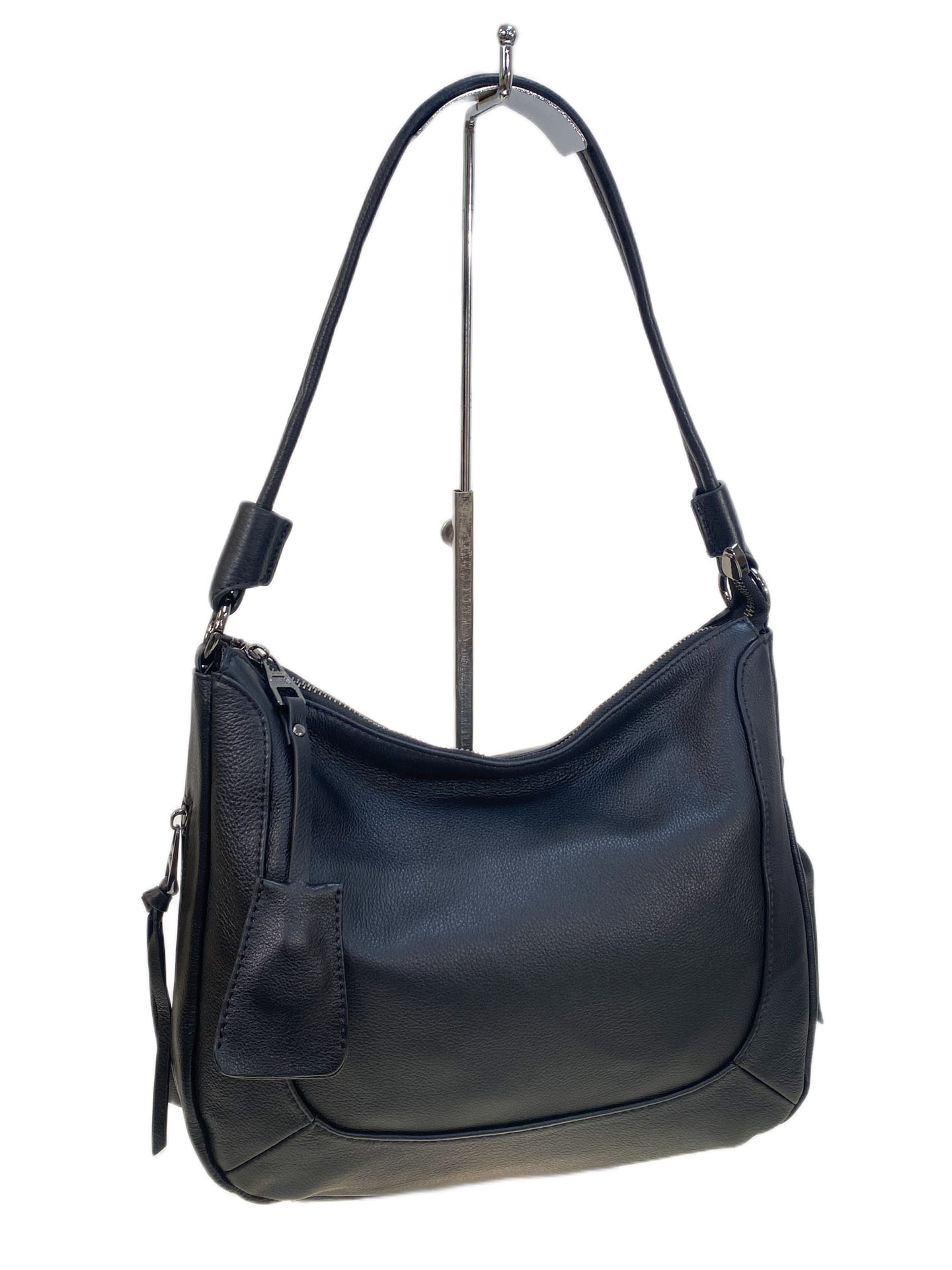 На фото 1 - Женская сумка из натуральной кожи, цвет черный