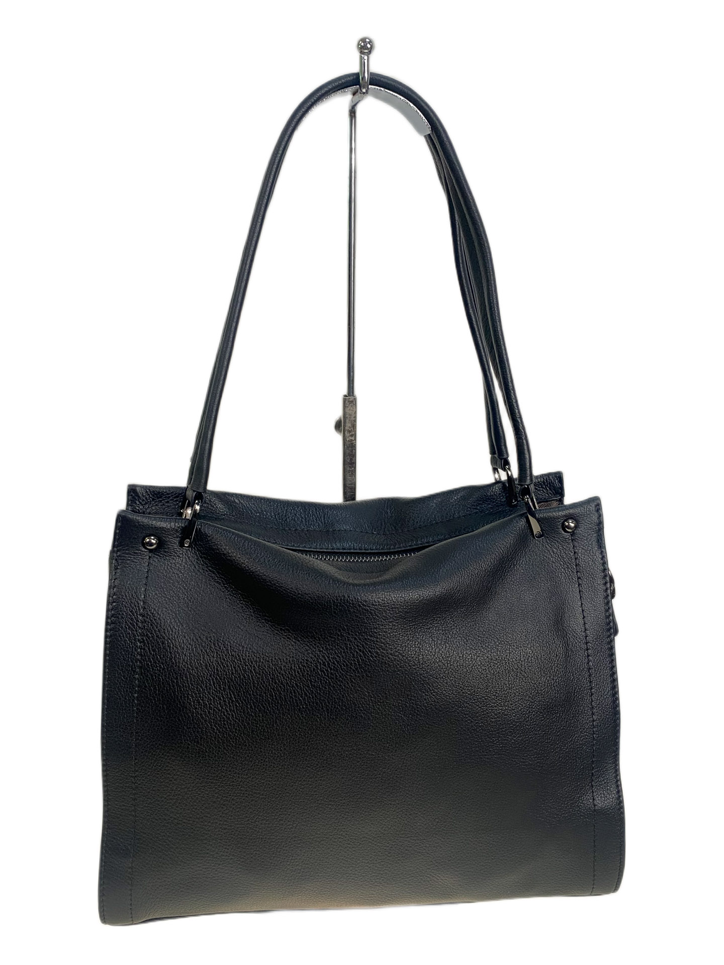 На фото 1 - Женская сумка из натуральной кожи, цвет черный