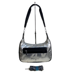 На фото 2 - Сумка из болоньи через плечо, цвет серебро На фото 2 - Сумка из болоньи через плечо, цвет серебро