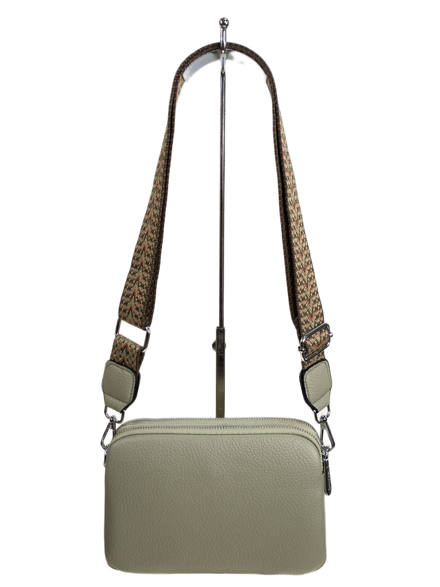 На фото 2 - Женская сумка из искусственной кожи, цвет светло зеленый