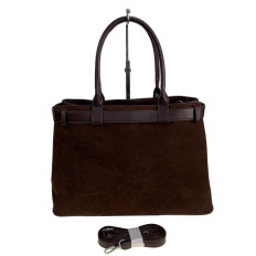 На фото 2 - Женская сумка из искусственной замши, цвет шоколад