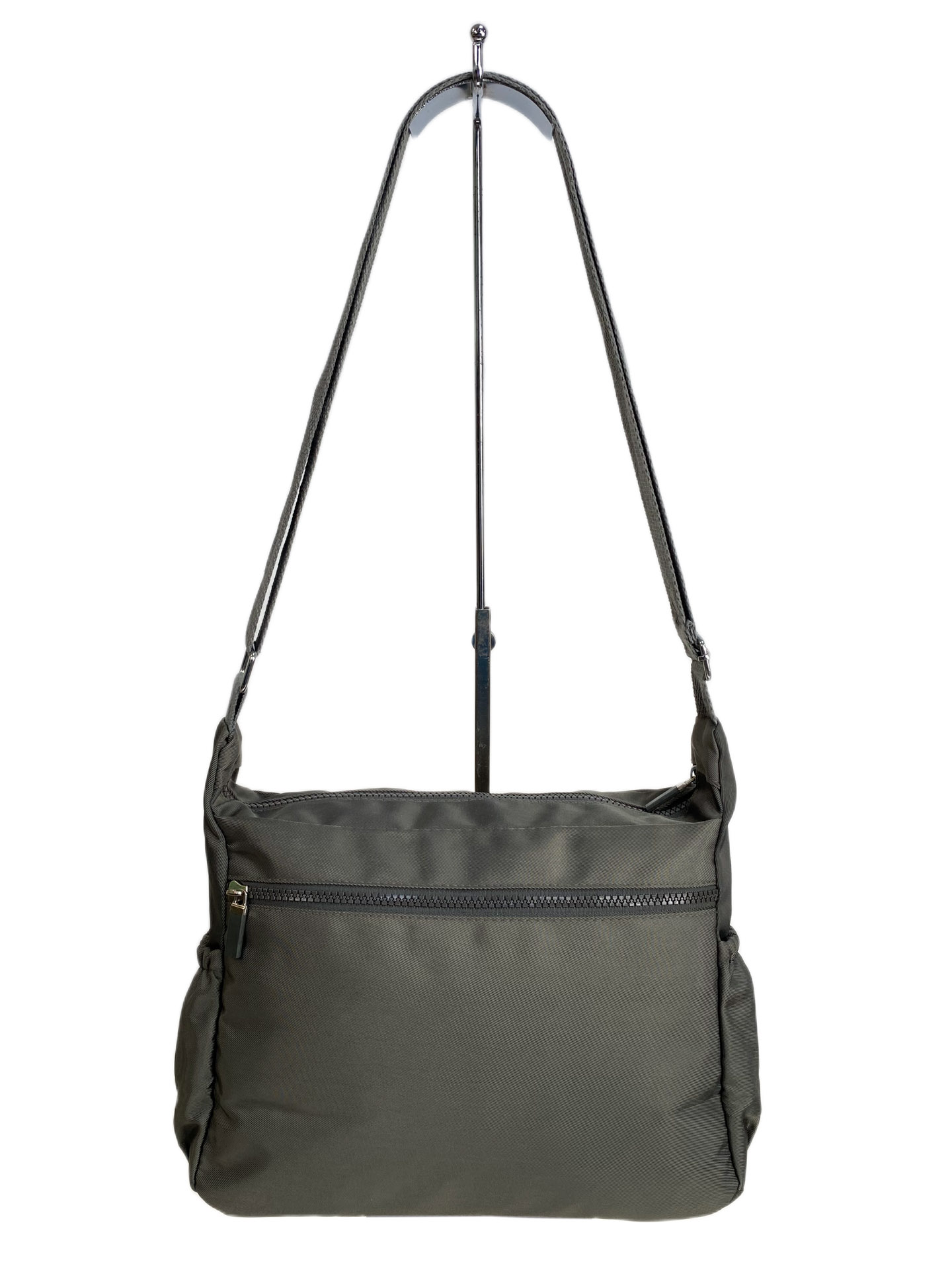 На фото 2 - Женская cумка из текстиля, цвет хаки