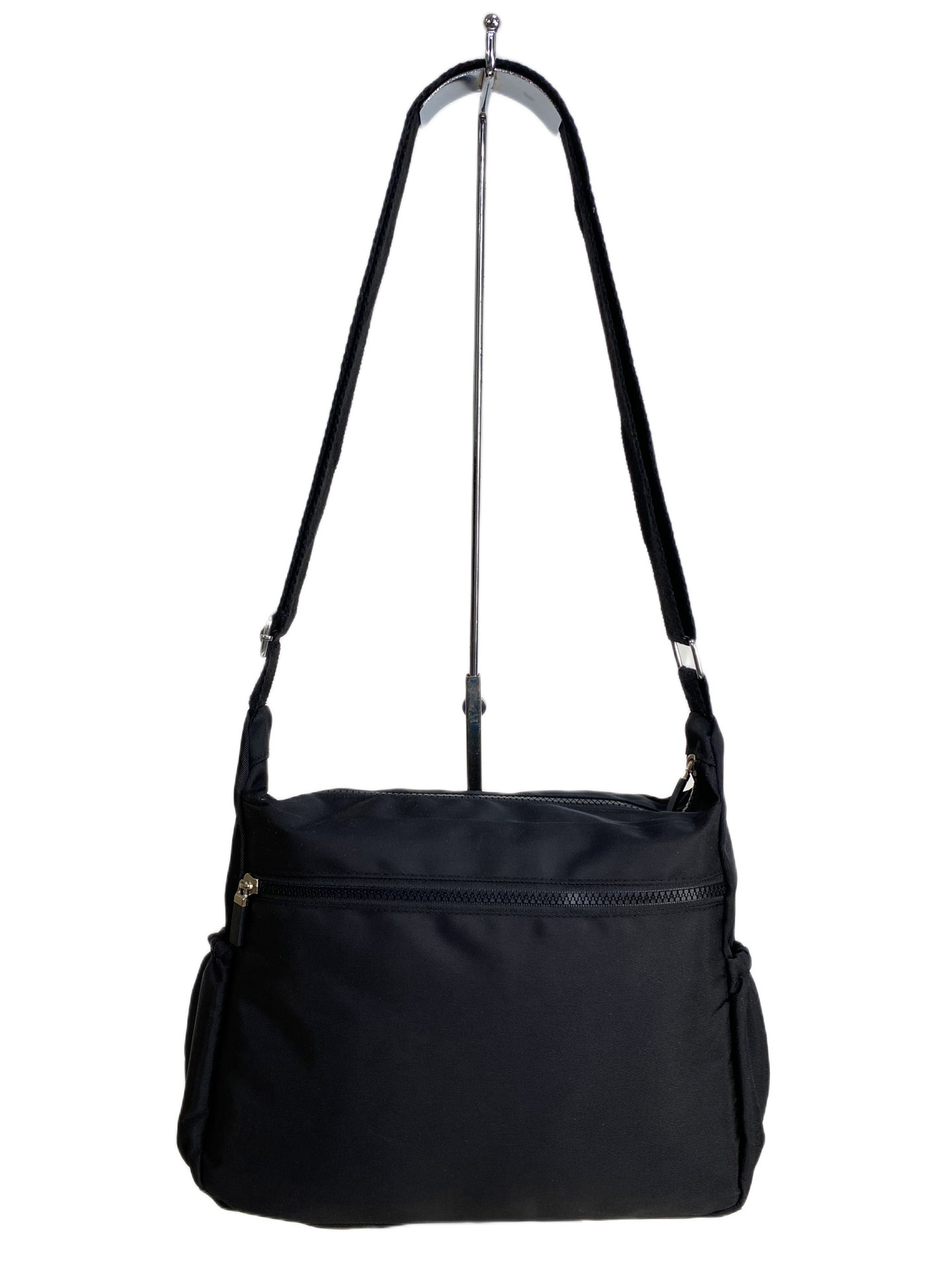 На фото 2 - Женская cумка из текстиля, цвет черный