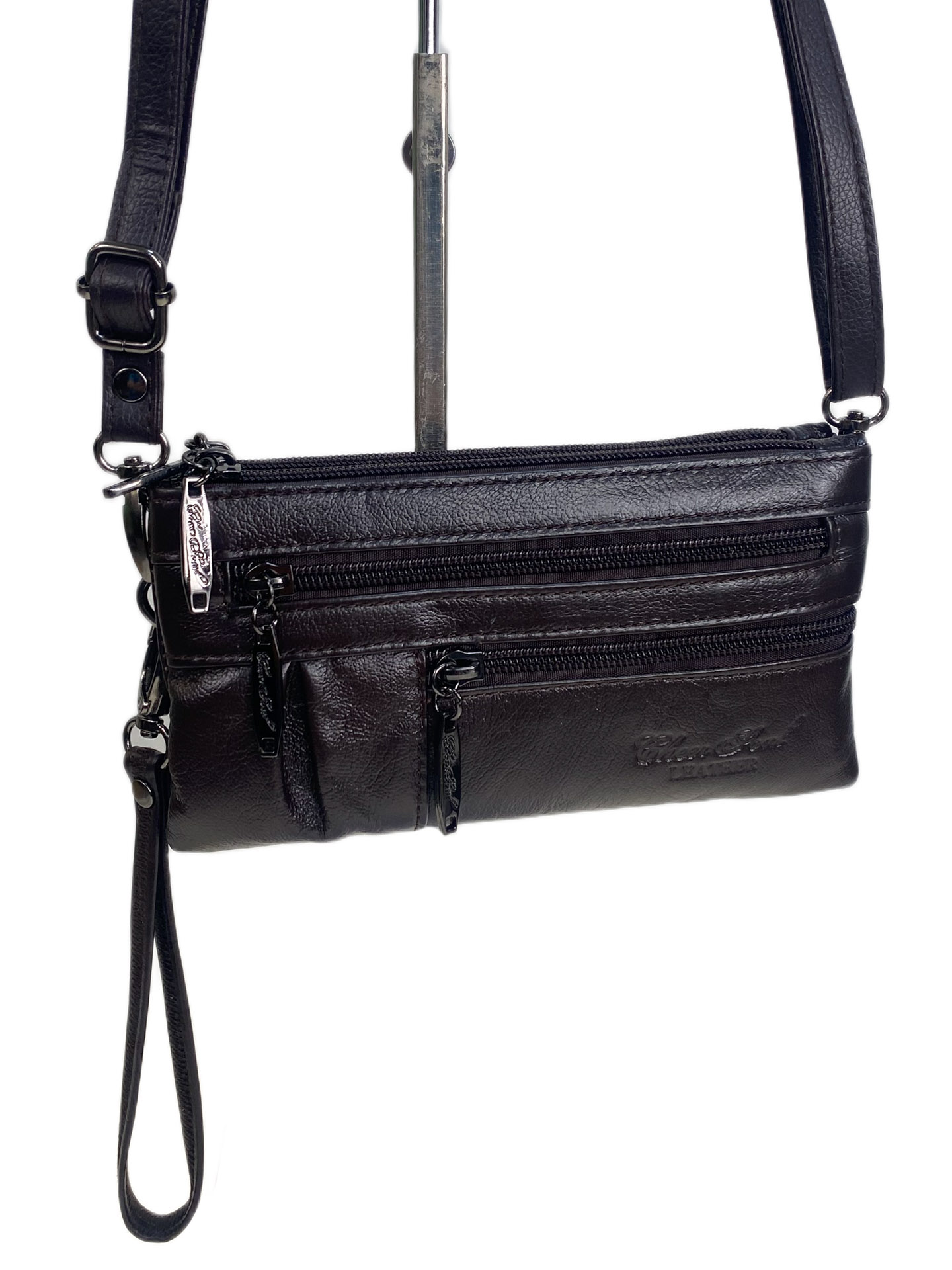 На фото 1 - Женская сумка из натуральной кожи, цвет бордо