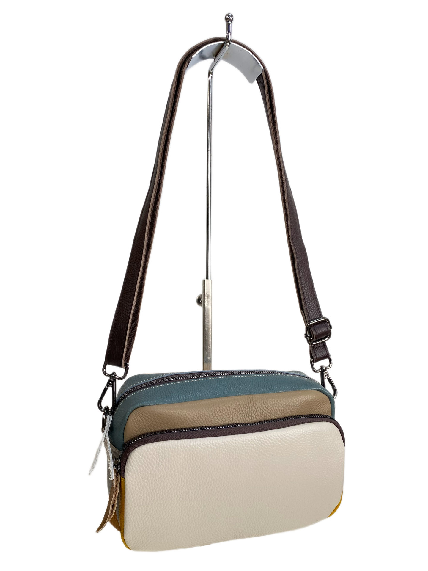 На фото 1 - Женская сумка из натуральной кожи, цвет  мультицвет