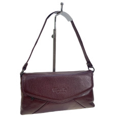 На фото 1 - Женская сумка из натуральной кожи, цвет бордо