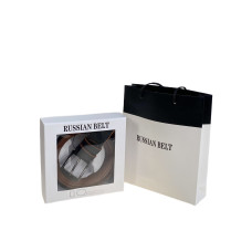 На фото 1 - Подарочная коробка под ремень с пакетом На фото 1 - Подарочная коробка под ремень с пакетом
