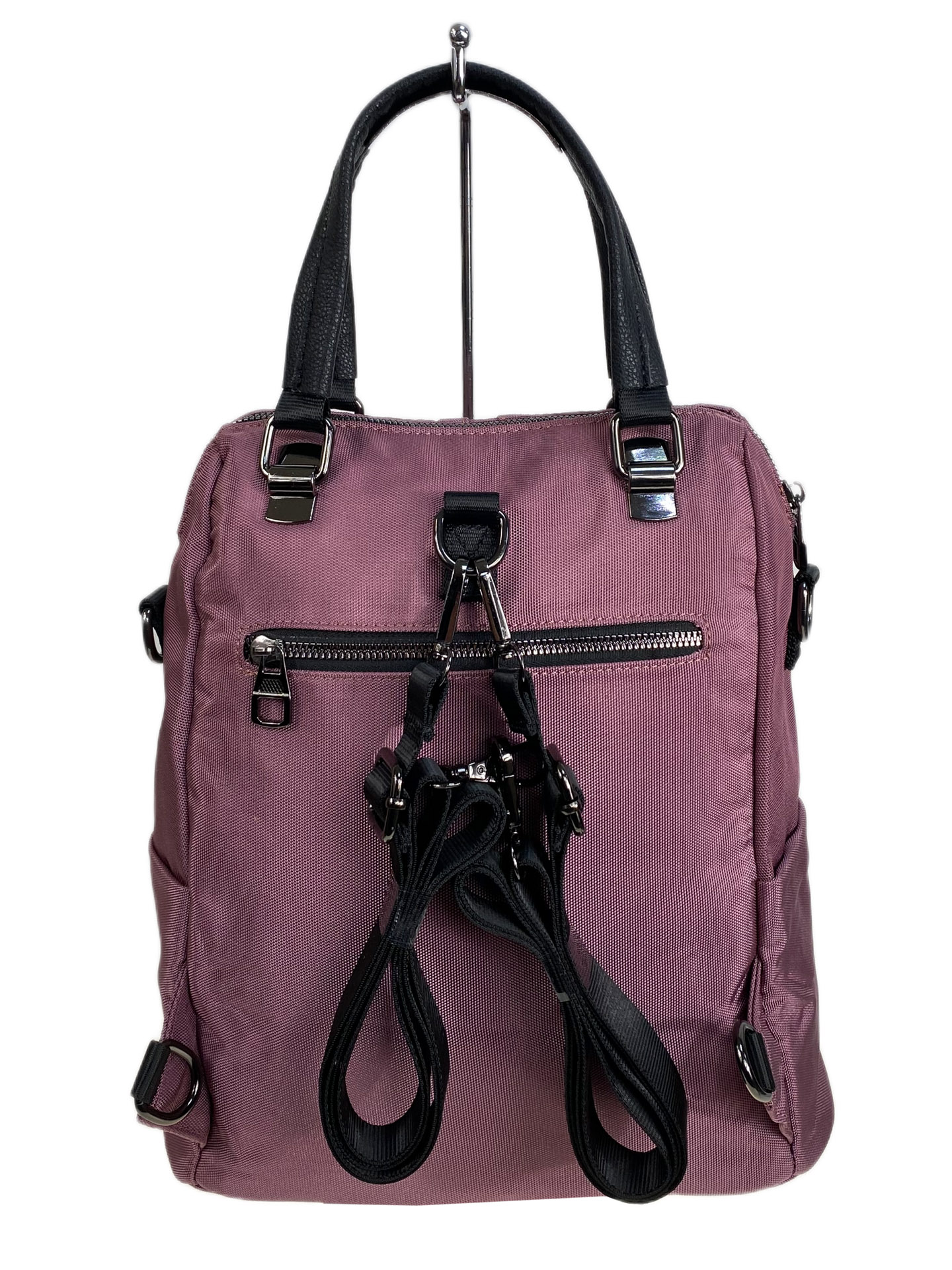 На фото 2 - Женская сумка - рюкзак из текстиля, цвет пудра