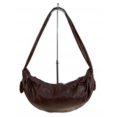 На фото 2 - Женская сумка из искусственной кожи, цвет бордовый