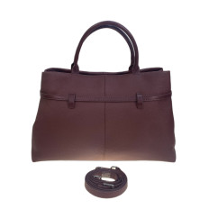 На фото 2 - Женская сумка из натуральной кожи, цвет бордовый На фото 2 - Женская сумка из натуральной кожи, цвет бордовый