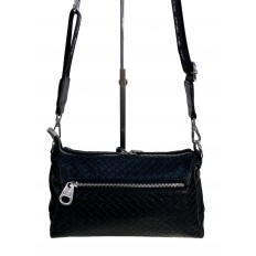 На фото 2 - Женская сумка из искусственной кожи, цвет черный