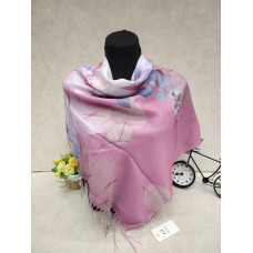 На фото 1 - Женский платок из кашемира, мультицвет