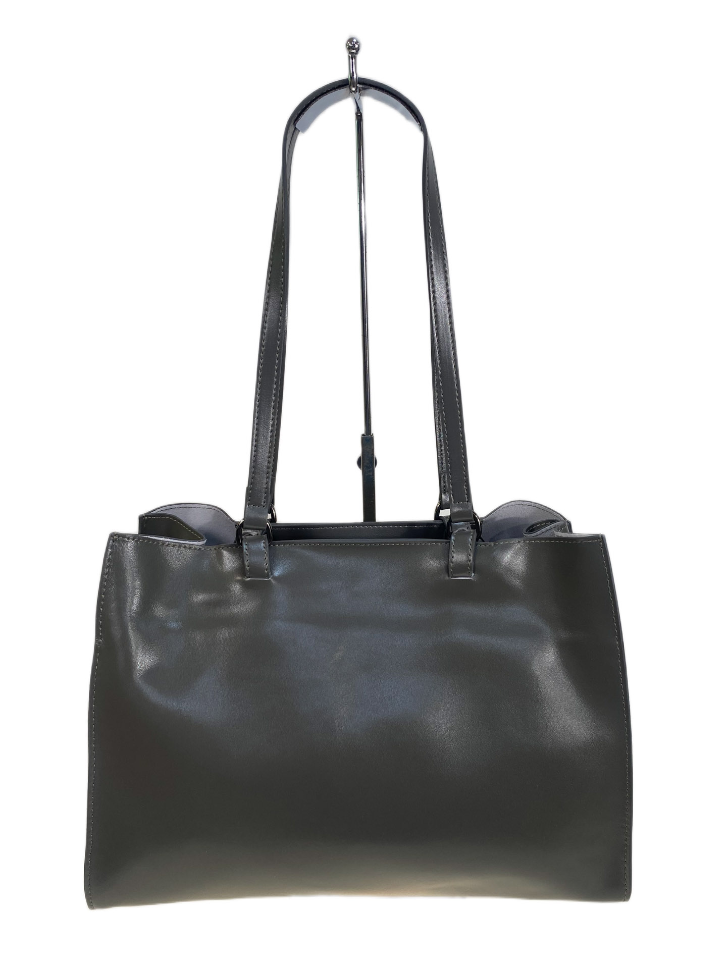 На фото 2 - Женская сумка из натуральной кожи, цвет серый